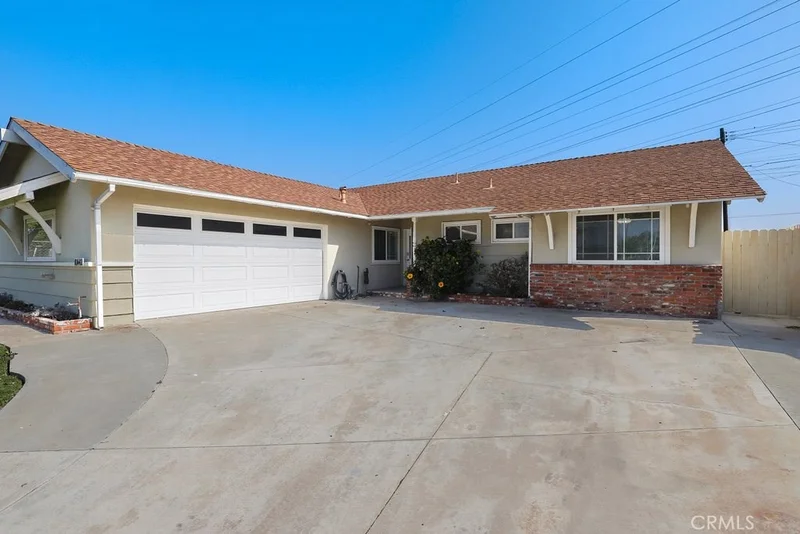 10442 Shalom, Huntington Beach, CA 92646