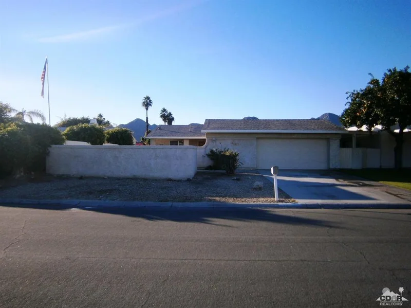 76985 Kentucky, Palm Desert, CA 92211