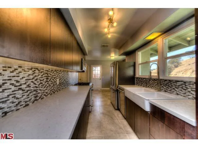 7670 Figueroa, Los Angeles, CA 90041