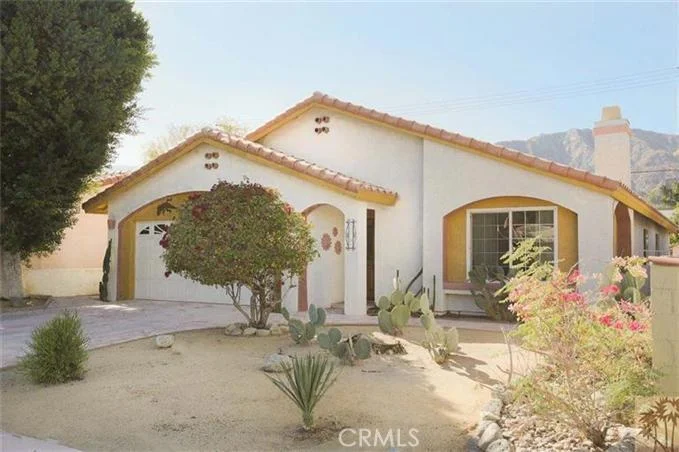 52295 Avenida Navarro, La Quinta, CA 92253