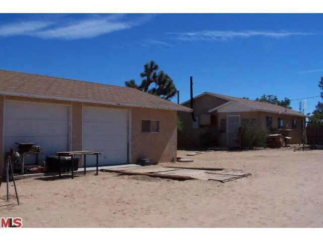 1254 Goat Mt, Landers, CA 92285