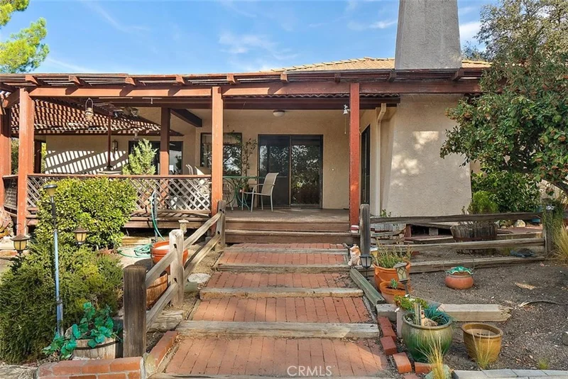 1190 Pina Selva, Templeton, CA 93465