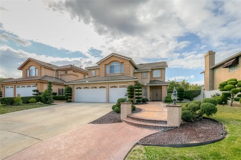 2308 Leggett, Fullerton, CA 92833