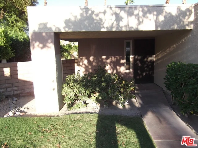 2956 Sunflower, Palm Springs, CA 92262