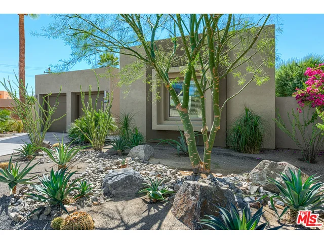3013 Candlelight, Palm Springs, CA 92264