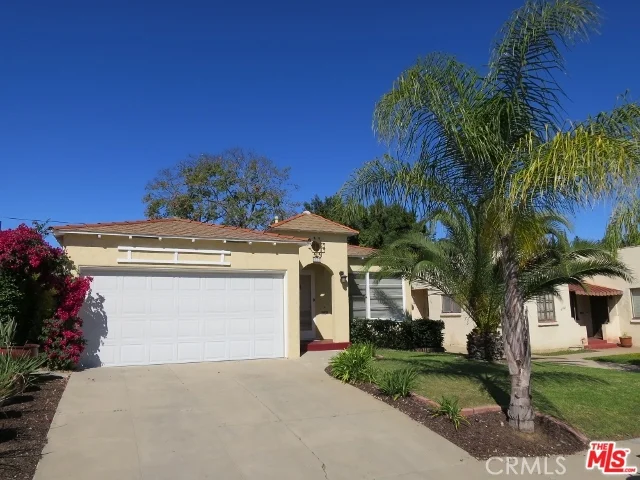 4550 Vista, San Diego, CA 92116