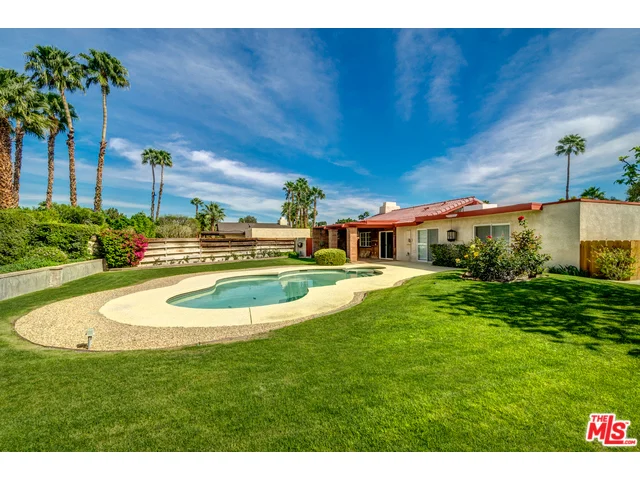 772 El Conquistador, Palm Springs, CA 92262