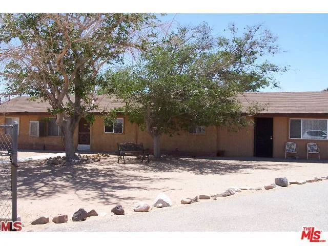 1050 Alta, Landers, CA 92285