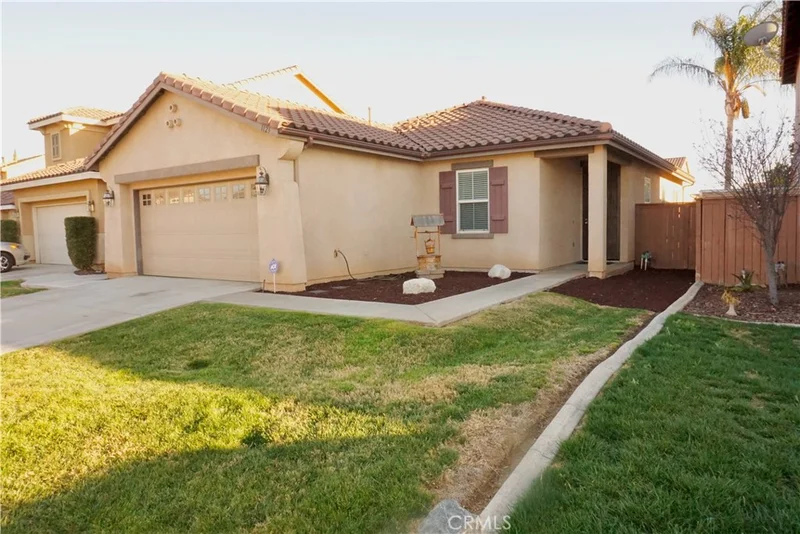 1123 Alderwood, Perris, CA 92571