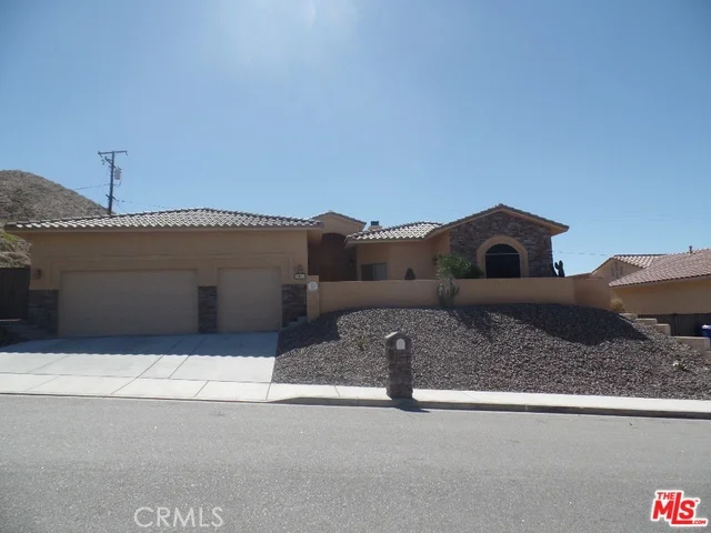 9064 Puesta Del Sol, Desert Hot Springs, CA 92240