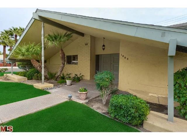1008 Sagebrush, Palm Springs, CA 92264