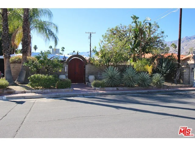 1225 Buena Vista, Palm Springs, CA 92262