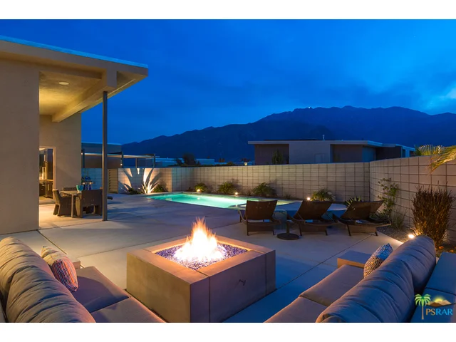 1157 Enamor, Palm Springs, CA 92262