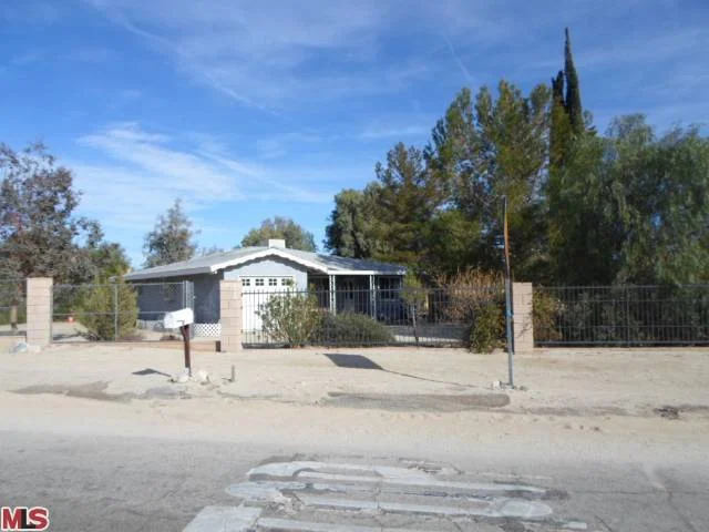 11383 Hess, Morongo Valley, CA 92256