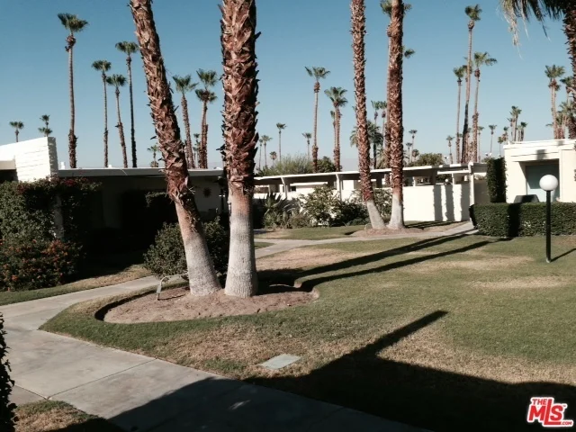 1881 Araby #12, Palm Springs, CA 92264