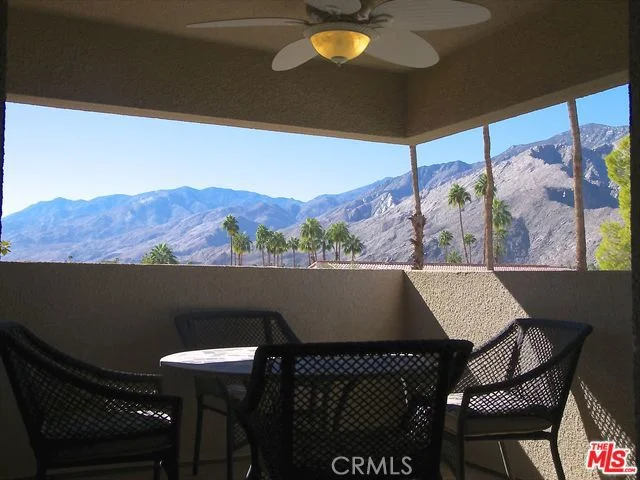 255 Avenida Caballeros #322, Palm Springs, CA 92262