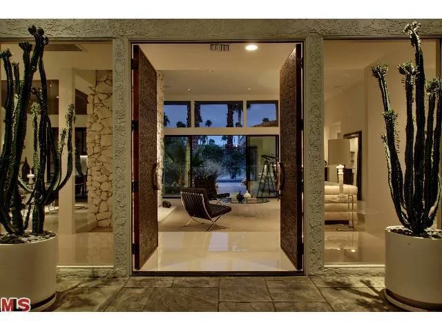 1180 Los Robles, Palm Springs, CA 92262
