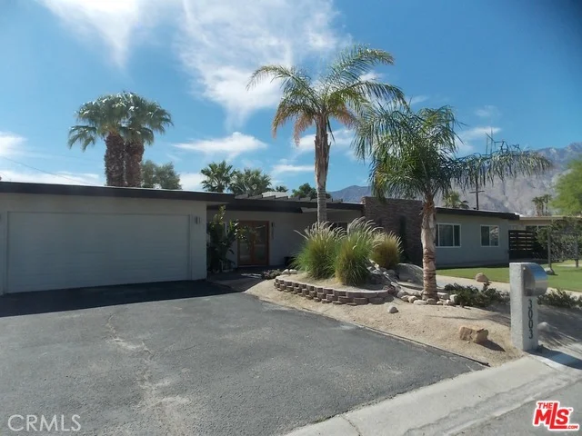 3003 Ventura, Palm Springs, CA 92262