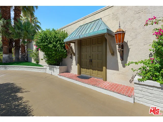 1156 San Lorenzo, Palm Springs, CA 92264