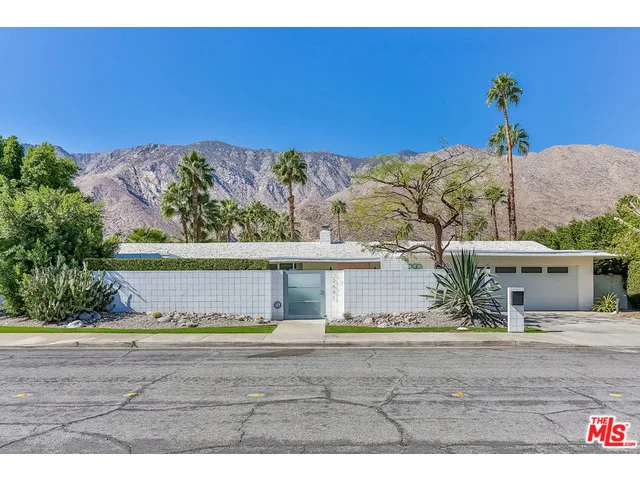 2691 Calle Palo Fierro, Palm Springs, CA 92264