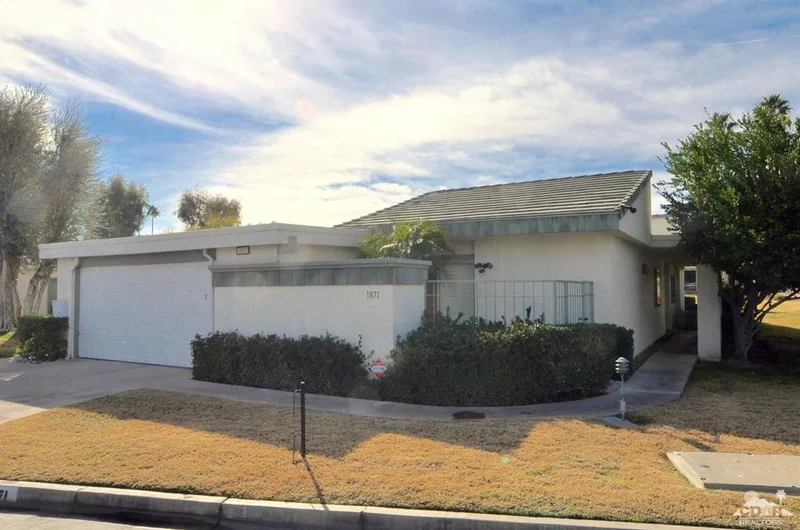 1871 Grand Bahama, Palm Springs, CA 92264