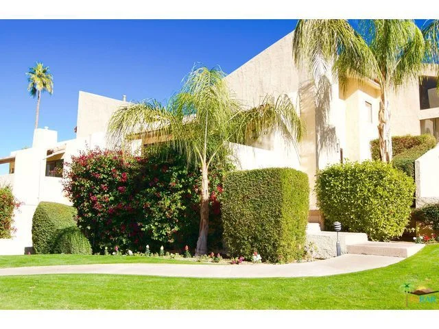 2600 Palm Canyon #13, Palm Springs, CA 92264