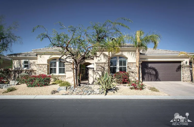 116 Azzuro, Palm Desert, CA 92211