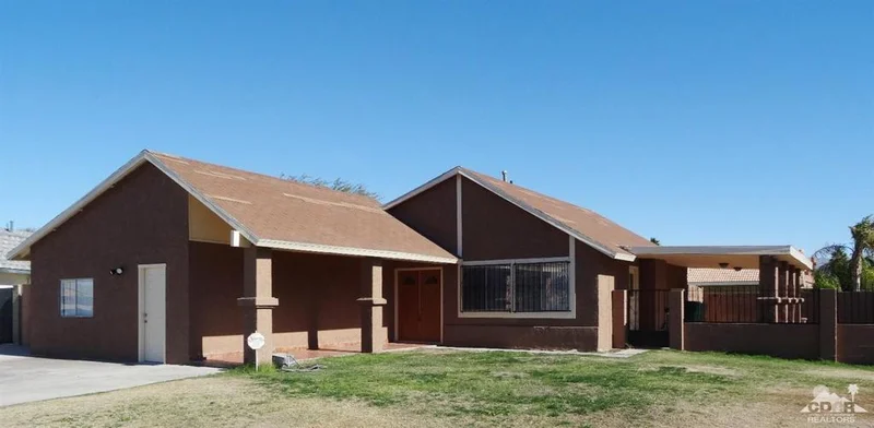 43395 Zuni, Indio, CA 92201
