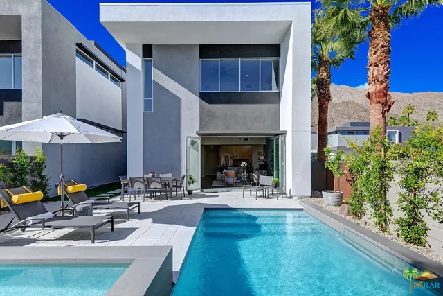 1169 Iris Lane, Palm Springs, CA 92264