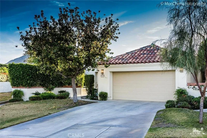 77545 Calle Las Brisas, Palm Desert, CA 92211
