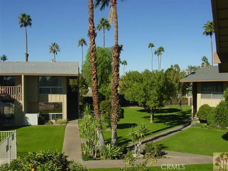 77845 California Dr. #D-3, Palm Desert, CA 92211