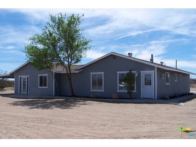 1176 Belfield, Landers, CA 92285