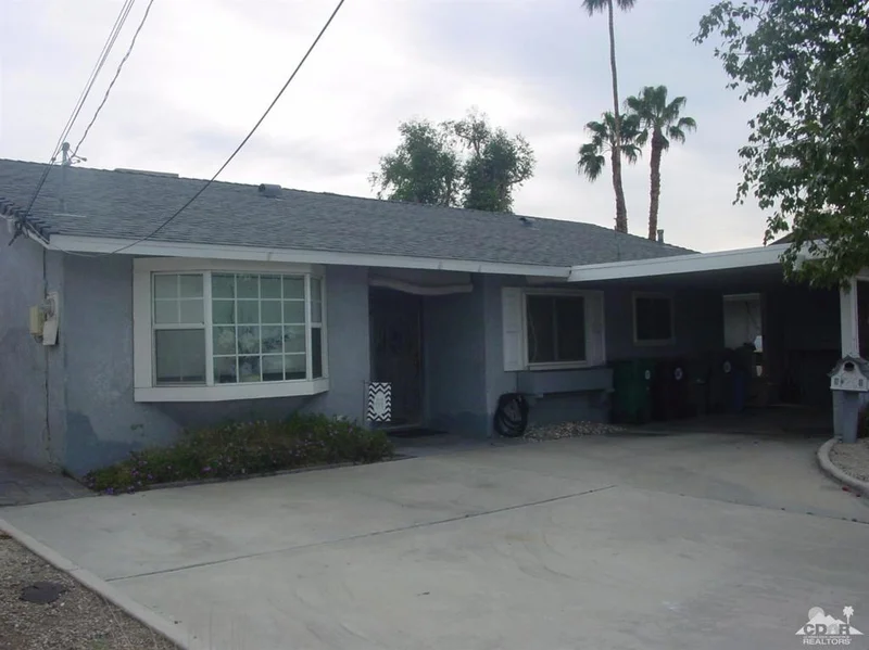 43460 Illinois Ave., Palm Desert, CA 92211