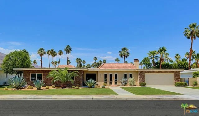 422 Santiago, Palm Springs, CA 92264