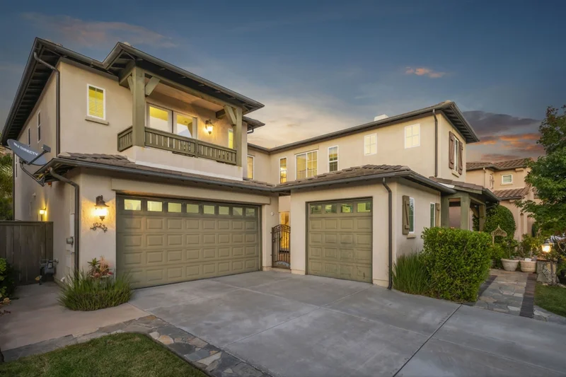 10232 Paseo De Linda, San Diego, CA 92127