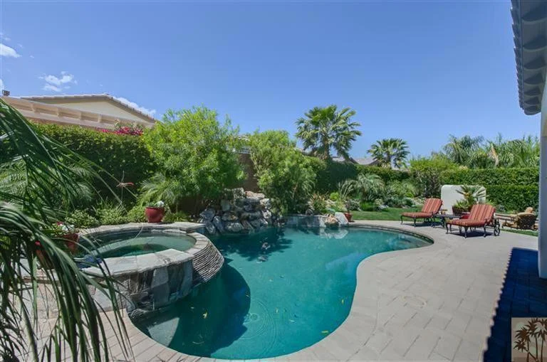 61775 Mesquite, La Quinta, CA 92253