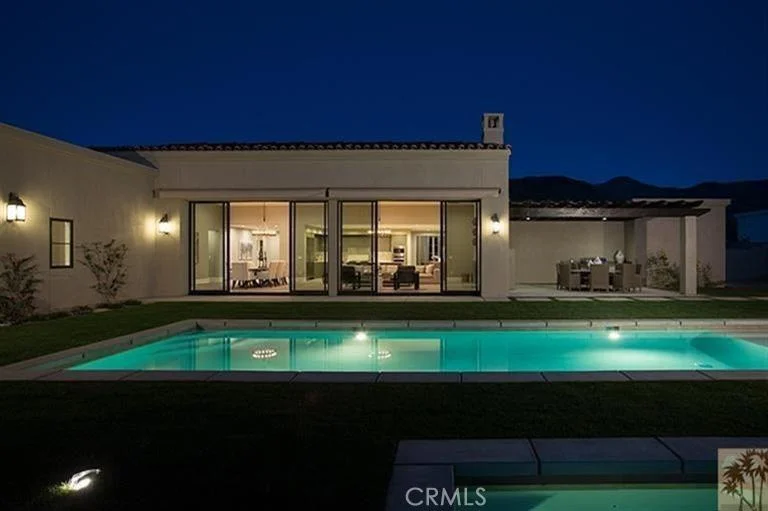 1018 Bella Vista, Palm Springs, CA 92264