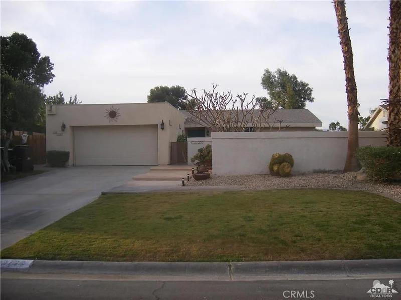 42720 Tennessee, Palm Desert, CA 92211