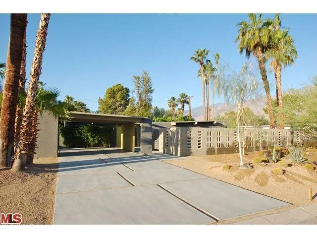 2719 Plaimor, Palm Springs, CA 92262