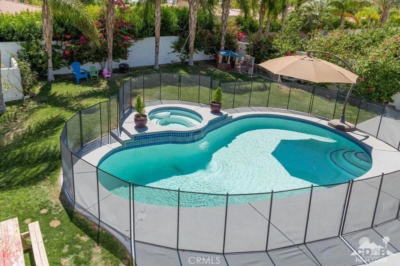 41310 Carlotta, Palm Desert, CA 92211