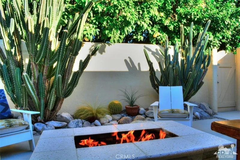 456 Greenhouse, Palm Springs, CA 92262