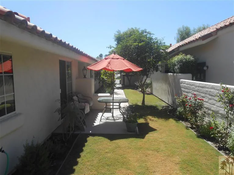 77670 Calle Las Brisas North, Palm Desert, CA 92211