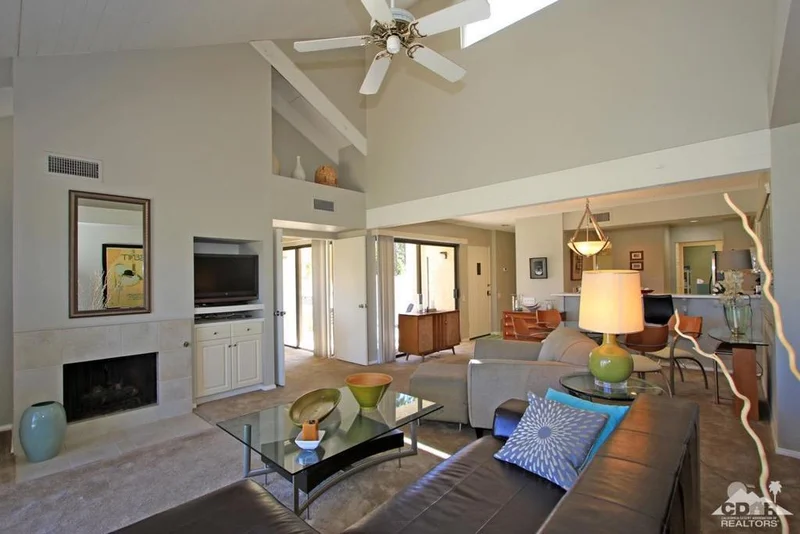118 Racquet Club, Rancho Mirage, CA 92270