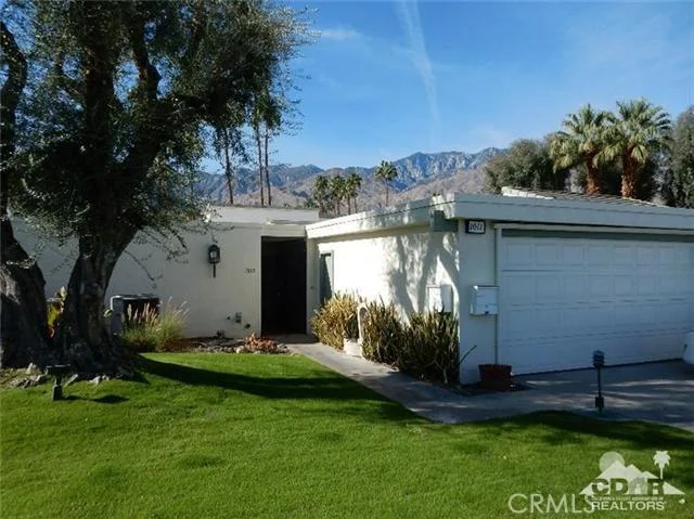 1011 Saint George, Palm Springs, CA 92264