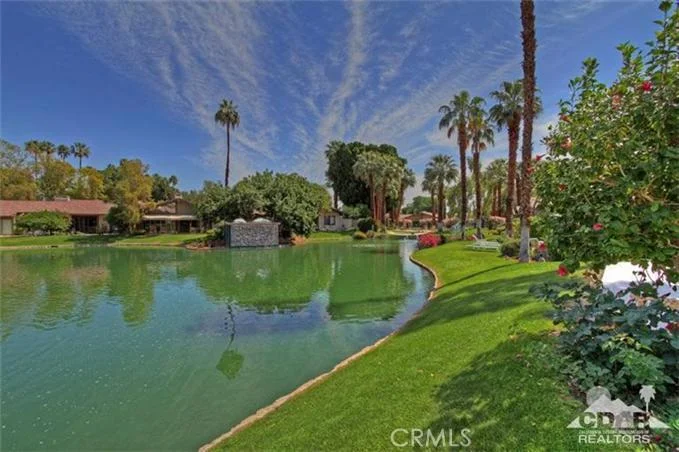 86 Laredo, Palm Desert, CA 92211