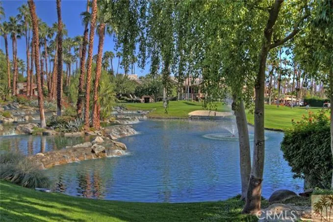 118 Deer Spring, Palm Desert, CA 92211