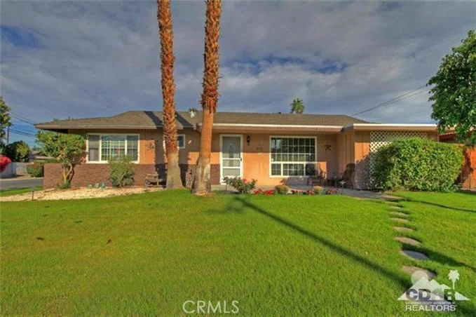 43200 Texas, Palm Desert, CA 92211