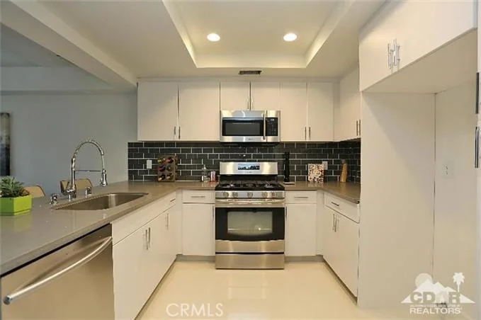77742 Woodhaven, Palm Desert, CA 92211