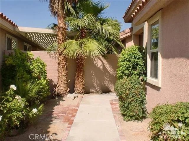 42556 Edessa, Palm Desert, CA 92211