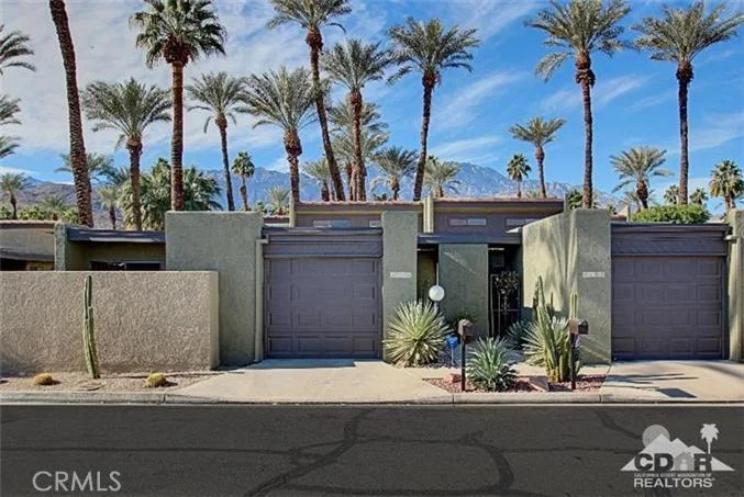 2725 Palm Oasis, Palm Springs, CA 92264